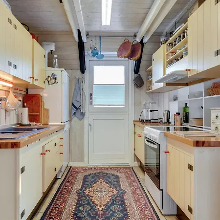 Leena - 150m From The Sea In Funen By Interhome * Asperup